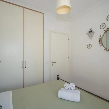 Olive By Seaside Villa Planos